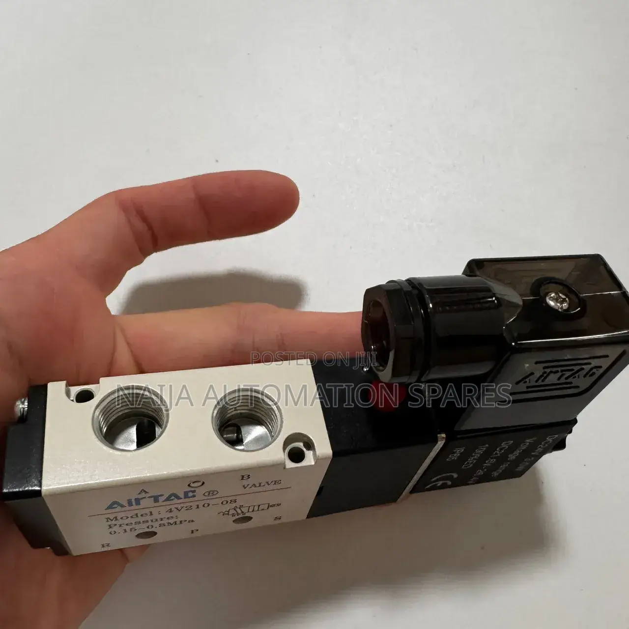 Airtac 4v210-08 | Solenoid Air Valve 5/2 5/3 Way | 4v21008b