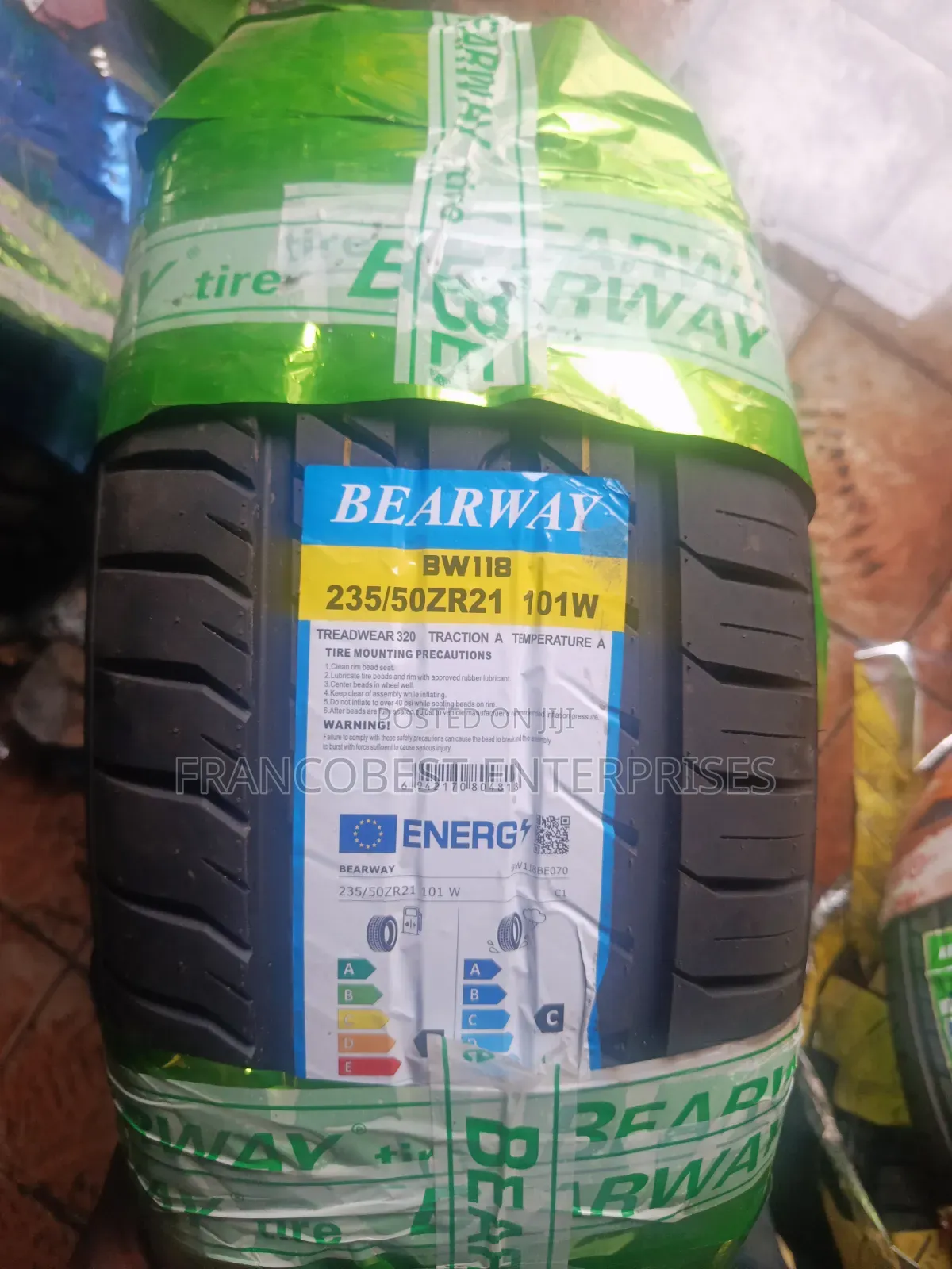 235/50r21 Bearway Tire