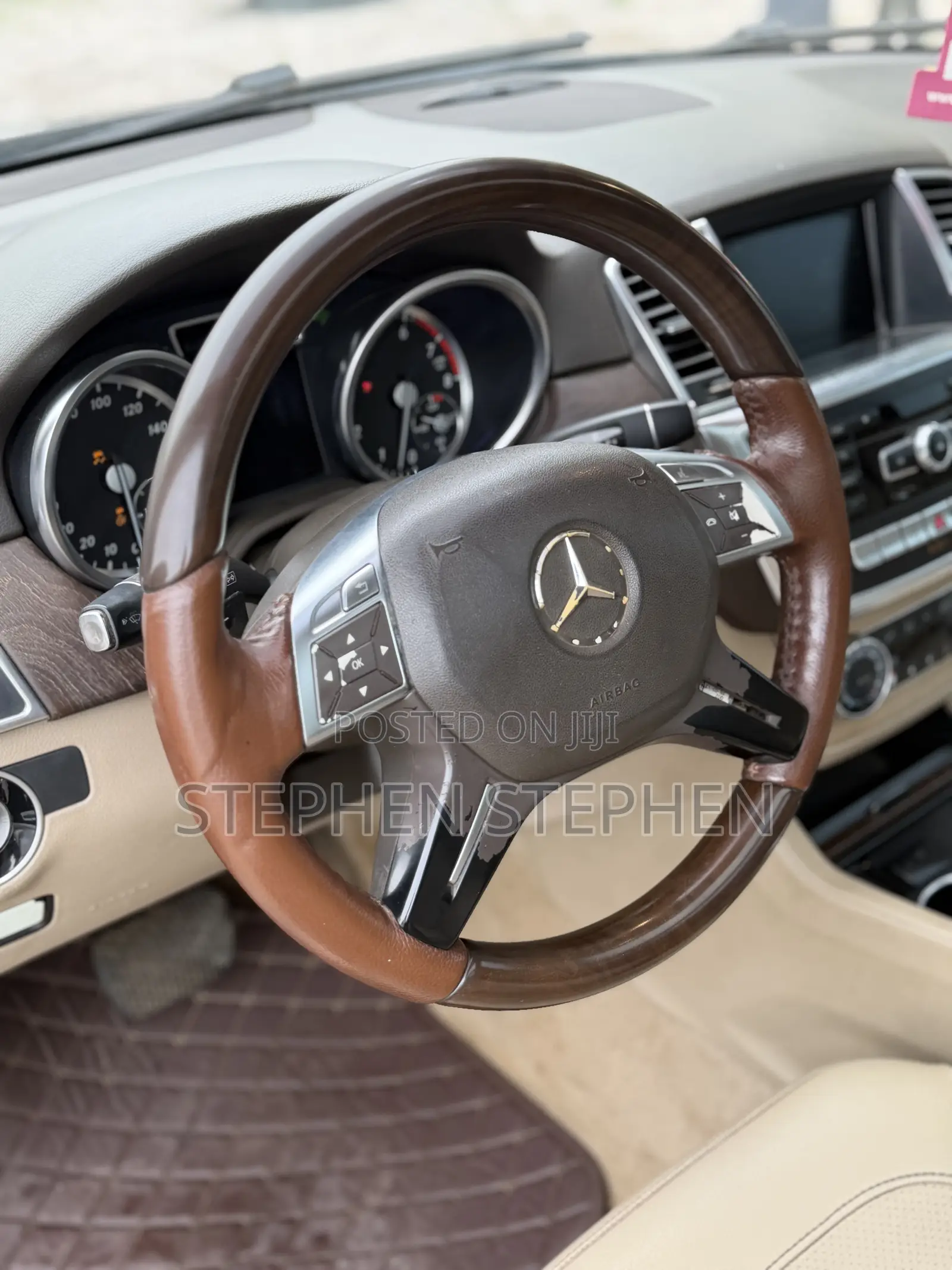 Mercedes-Benz M Class 2013 Brown