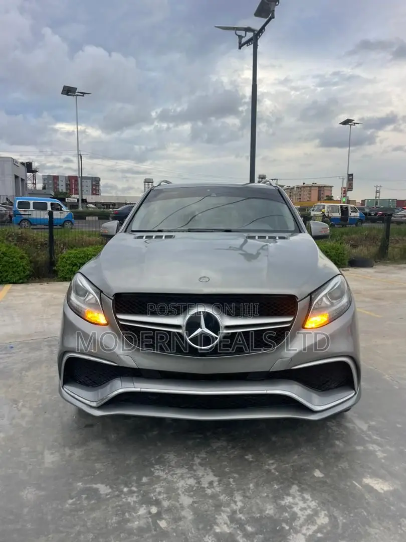 Mercedes-Benz M Class 2012 Gray