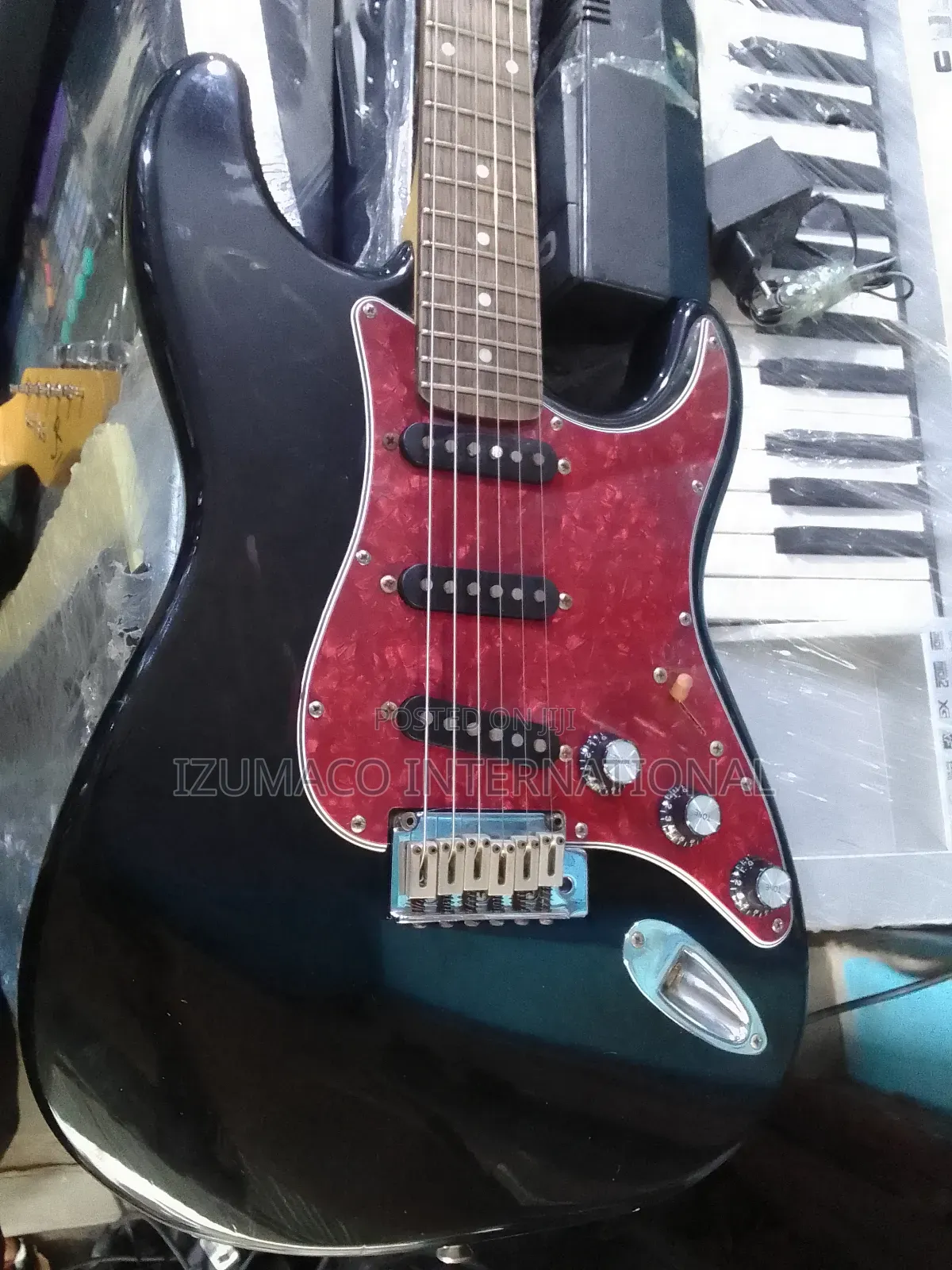Fender Squier Stratocaster Electric Guitar – Clean Sound Smooth Play