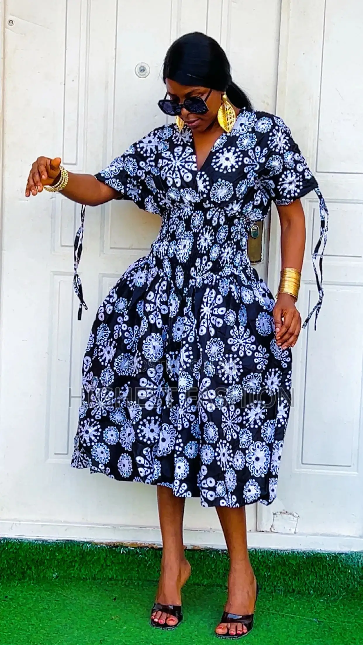 Short Gown - Style 808
