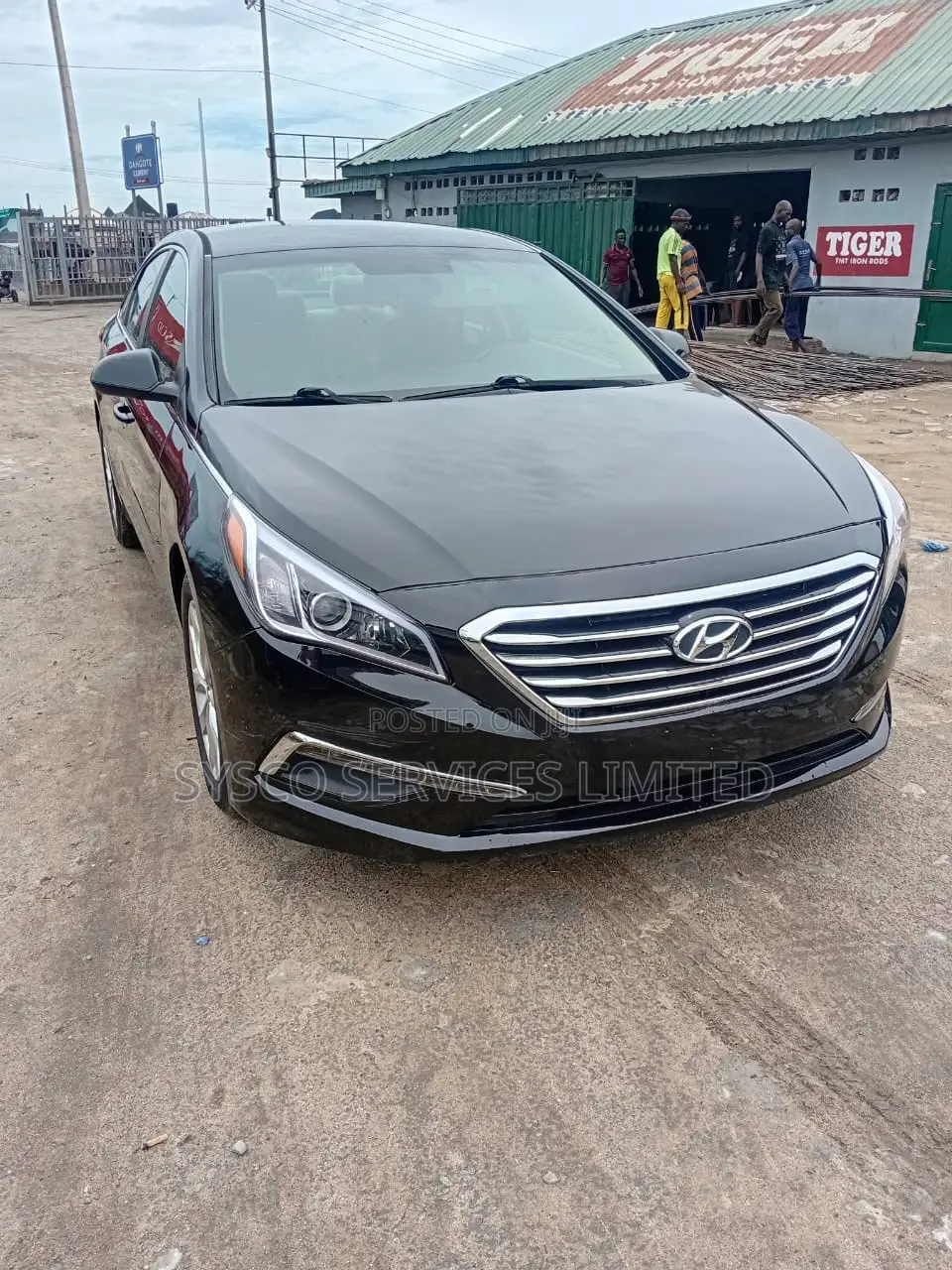 Hyundai Sonata SE 4dr Sedan (2.4L 4cyl 6A) 2015 Black