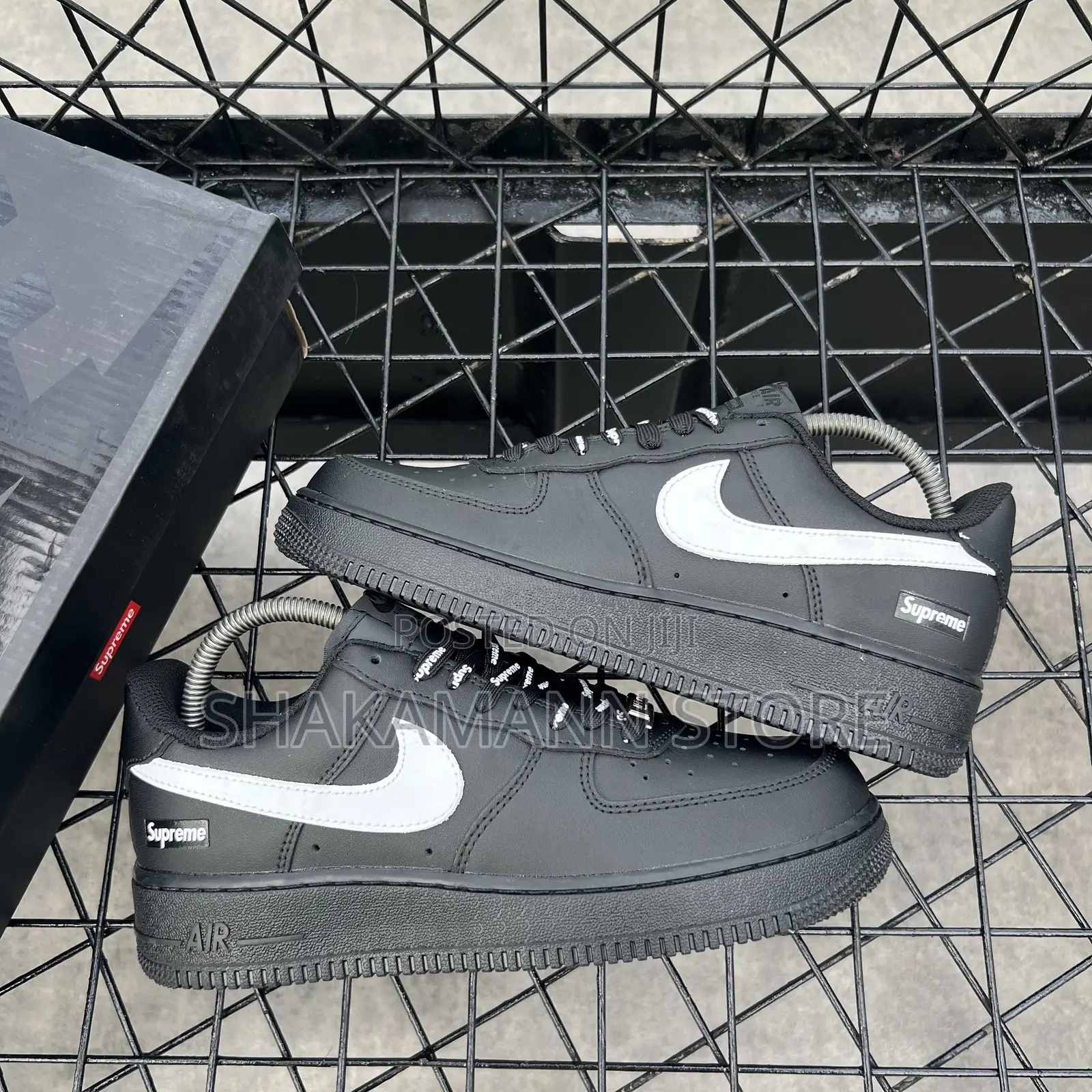 High Qulity Nike Supreme Triple Black White Swoosh