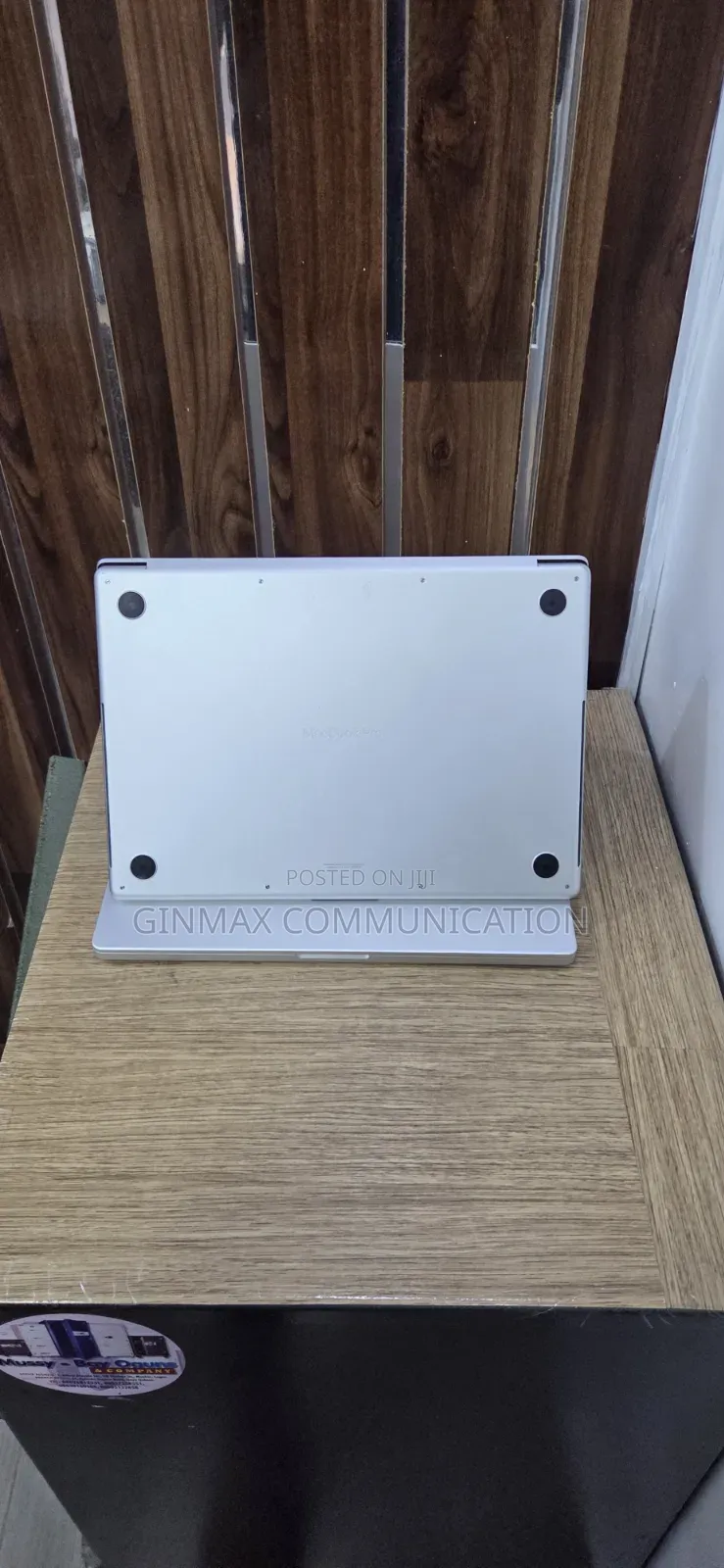 Laptop Apple MacBook Pro 2023 M3 Pro 18GB Apple M3 Pro SSD 512GB