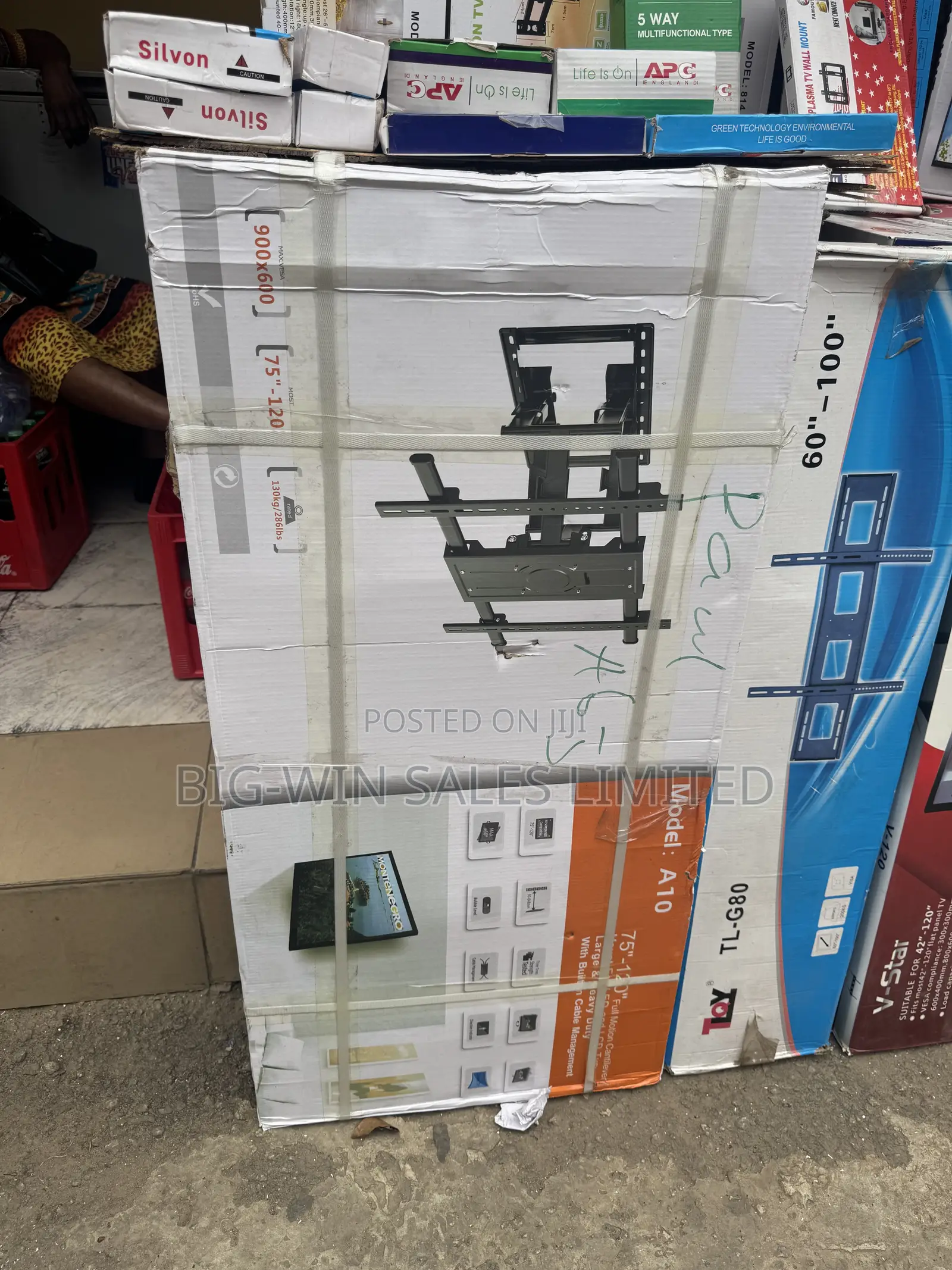 Adjustable Tv Hanger 75-100 Inch