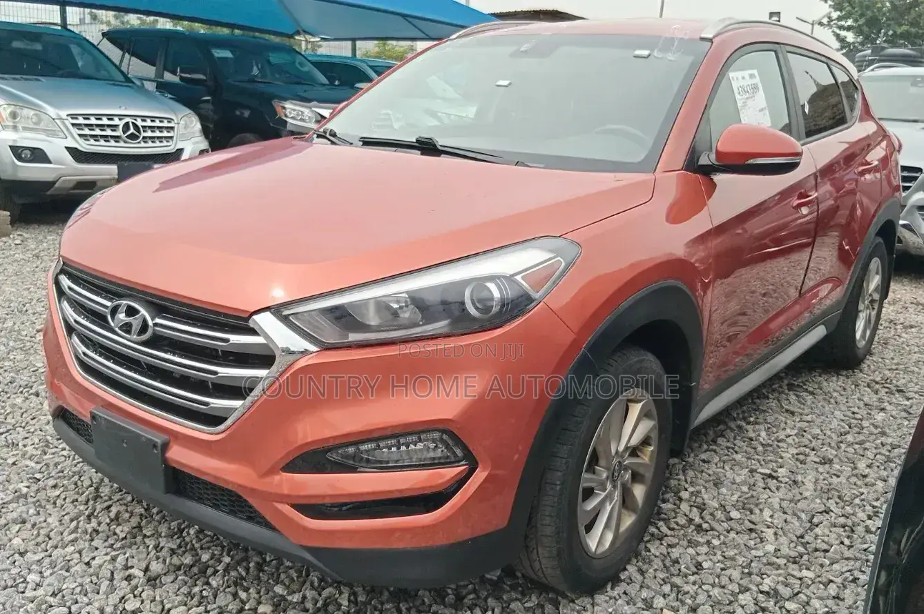 Hyundai Tucson Limited AWD 2017 Orange