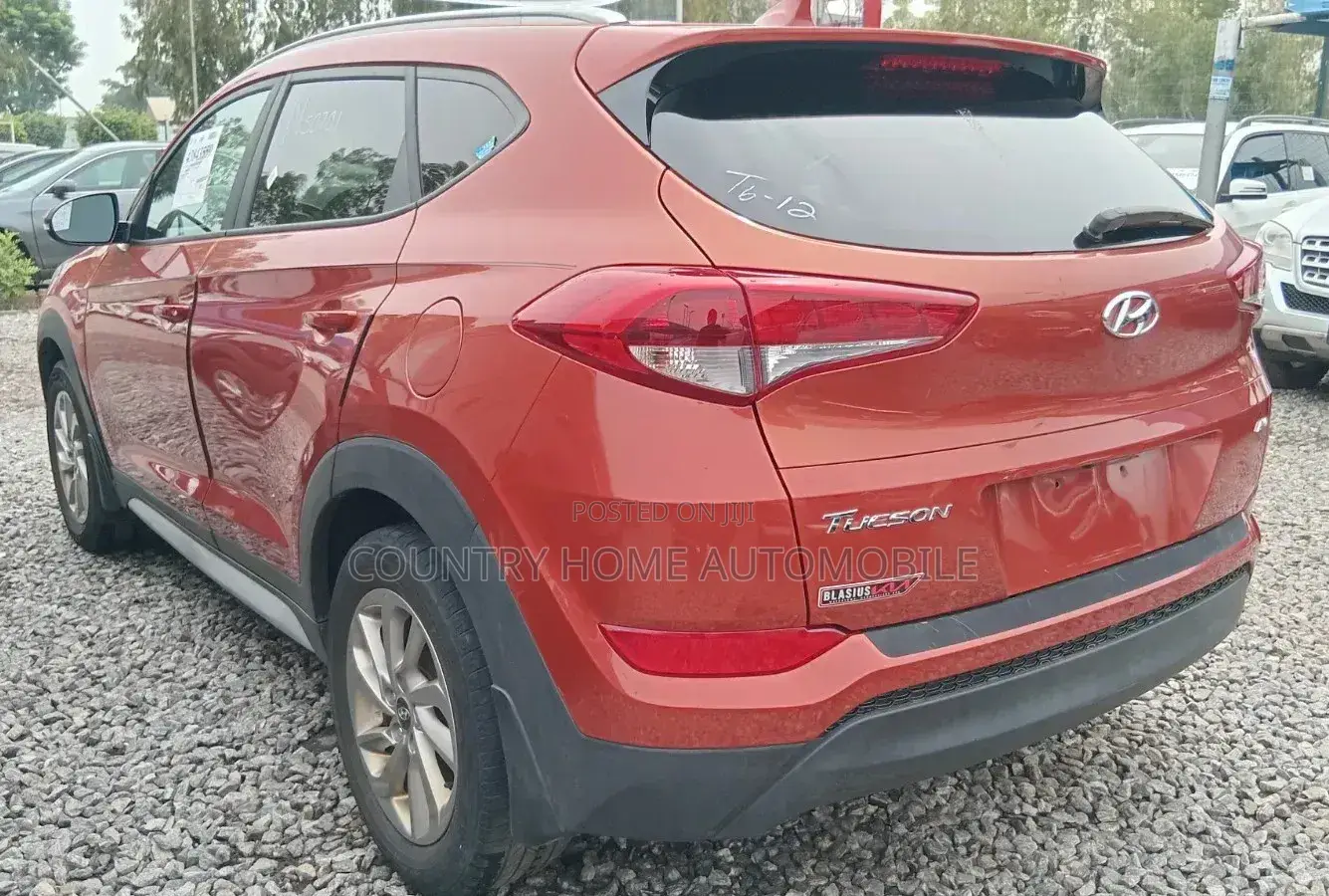 Hyundai Tucson Limited AWD 2017 Orange