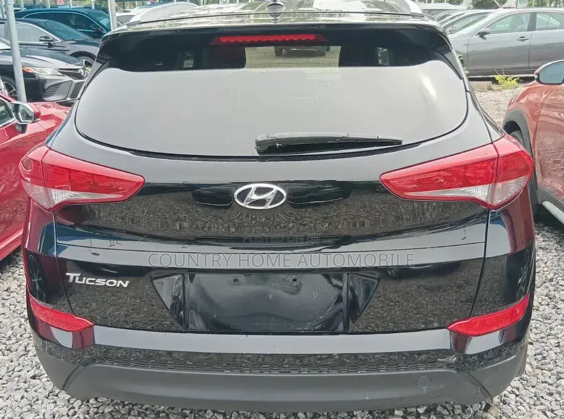 Hyundai Tucson SE AWD 2018 Black