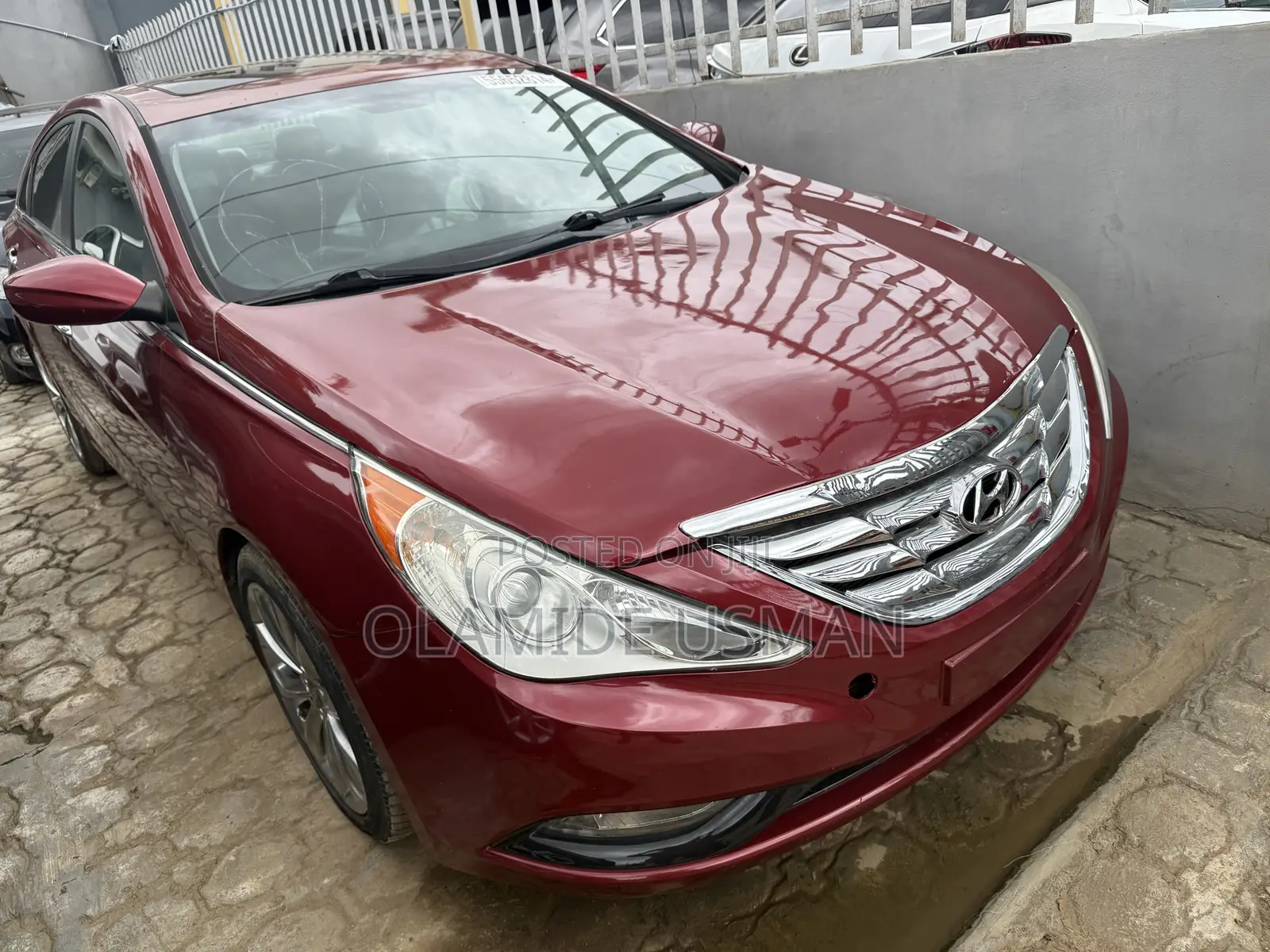 Hyundai Sonata Limited Sedan FWD (2.4L 4cyl 6A) 2012 Red