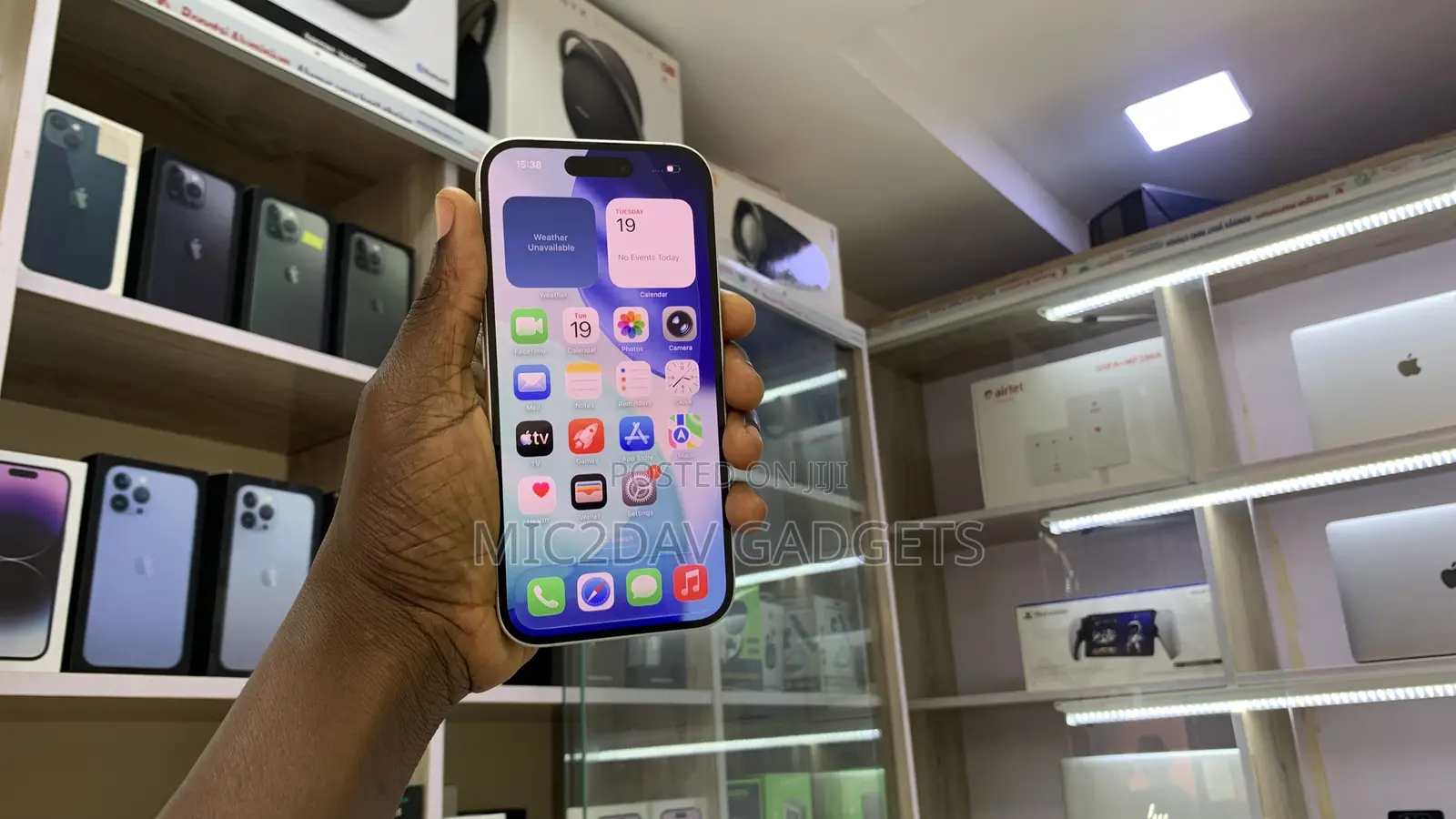 Apple iPhone 16 256 GB White