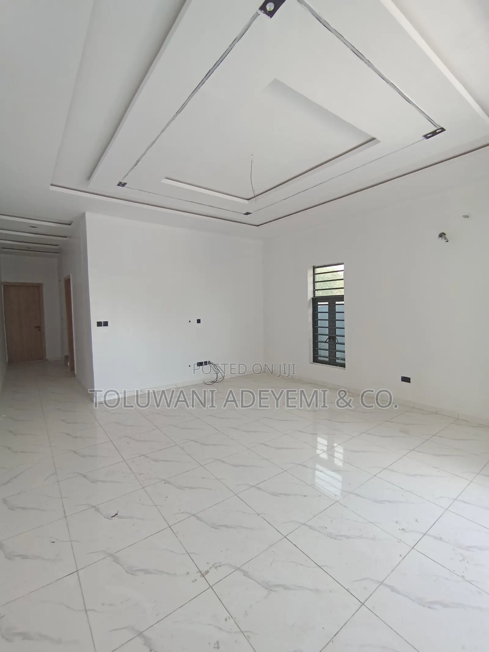 4bdrm Duplex in Ajah, Off Lekki-Epe Expressway for sale