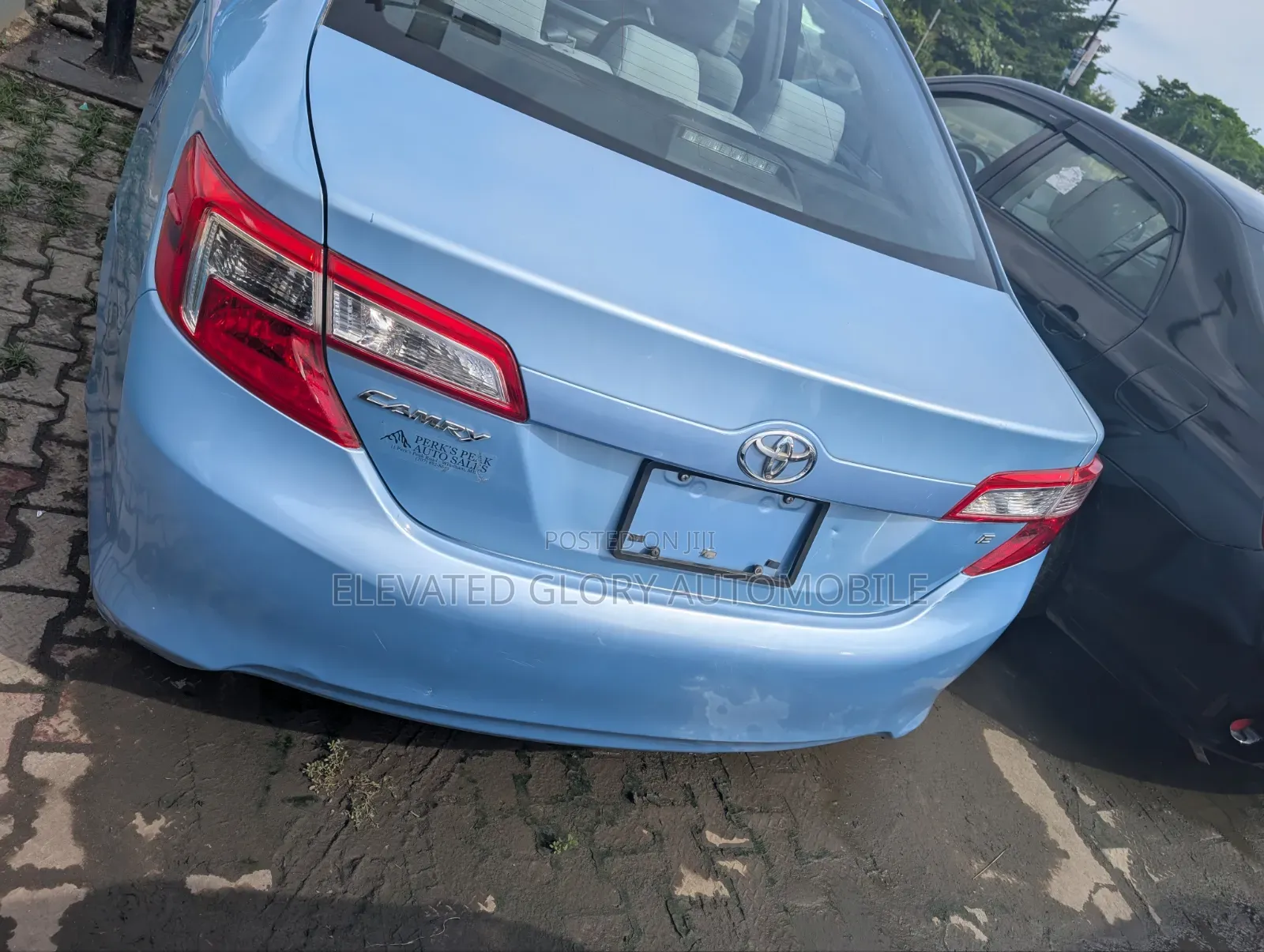 Toyota Camry LE 4dr Sedan (2.5L 4cyl 6A) 2012 Blue