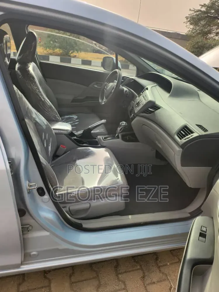 Honda Civic 2012 Silver