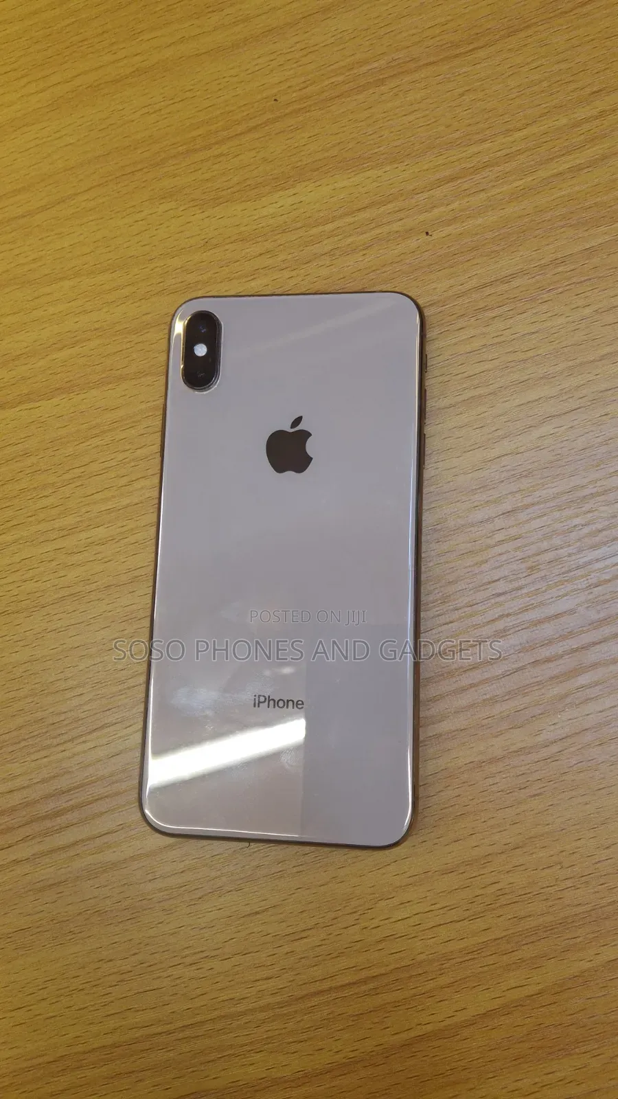 Apple iPhone XS Max 64 GB Gold