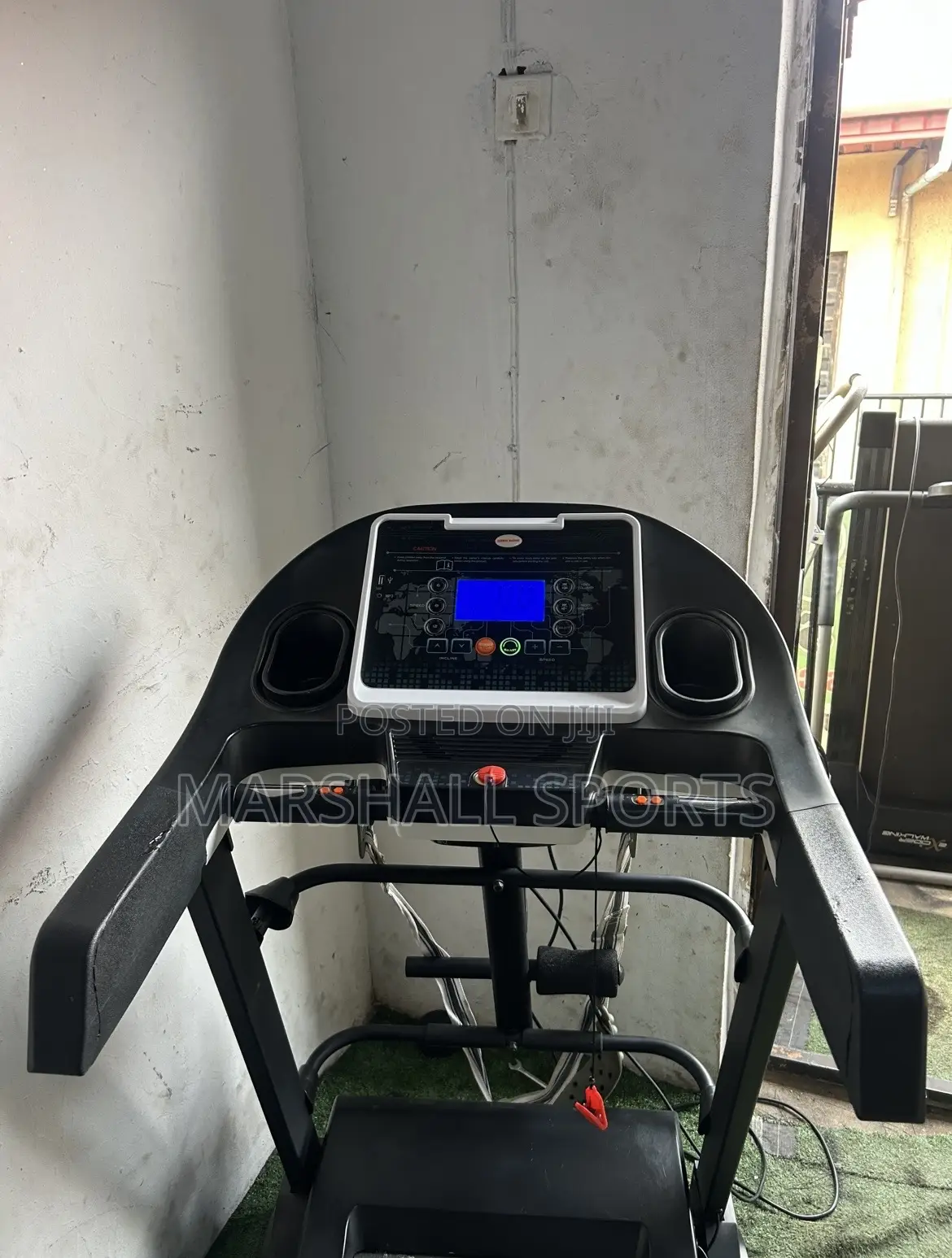 3hp German Treadmill With Incline and Mp3