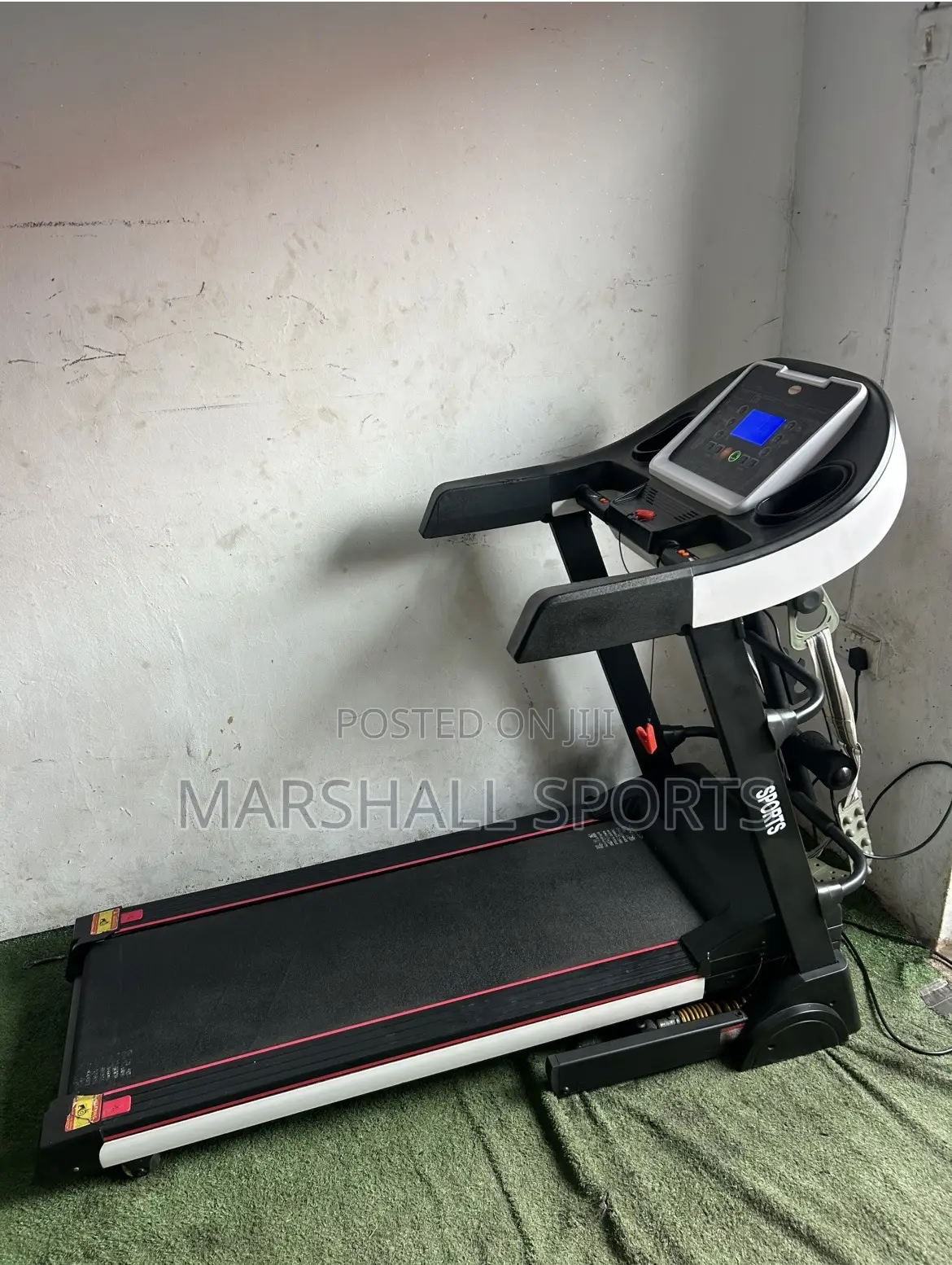 3hp German Treadmill With Incline and Mp3