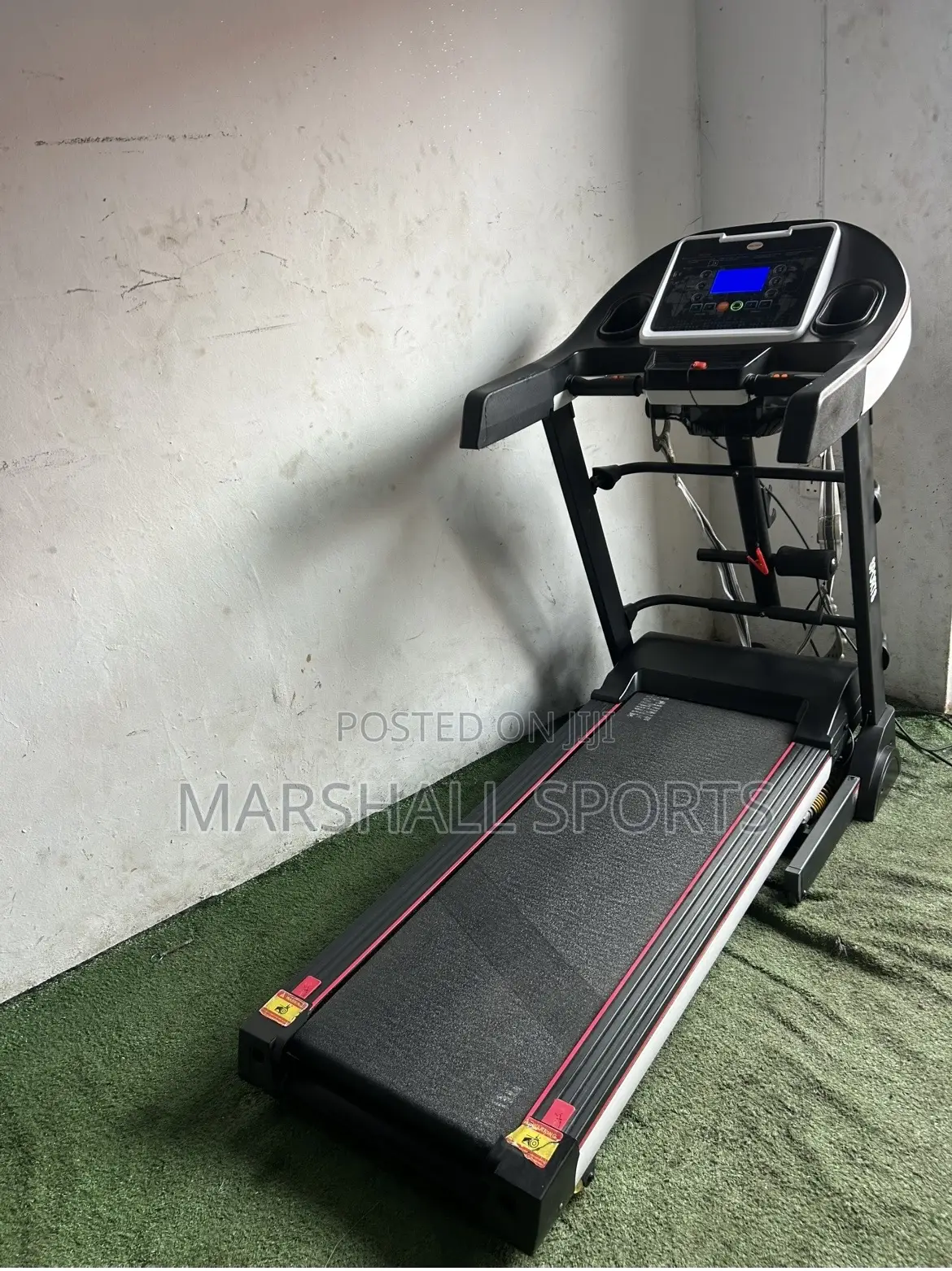 3hp German Treadmill With Incline and Mp3