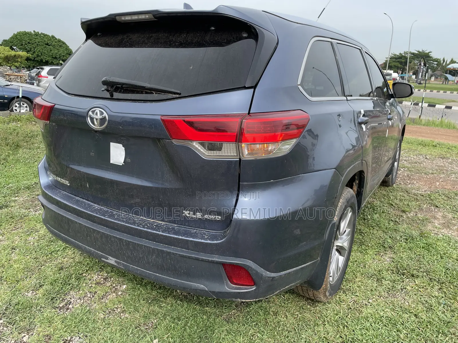 Toyota Highlander XLE 4dr SUV AWD (3.5L 6cyl 6A) 2015 Blue