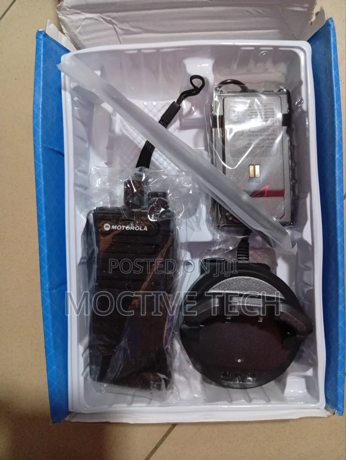 Two Way Radio/Motor M9