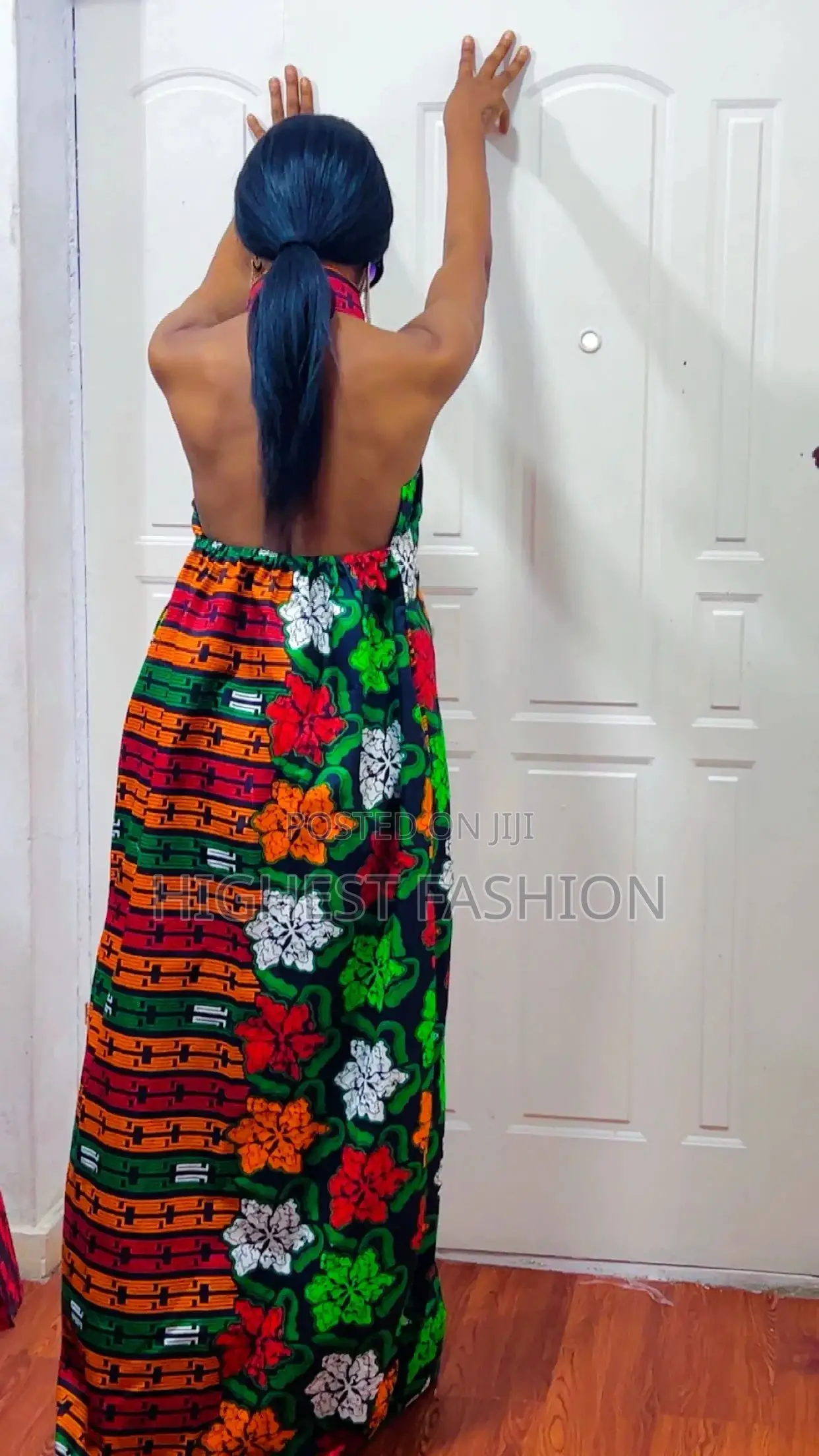 Slim-Fitted Backless Gown With Pockets - Style 872