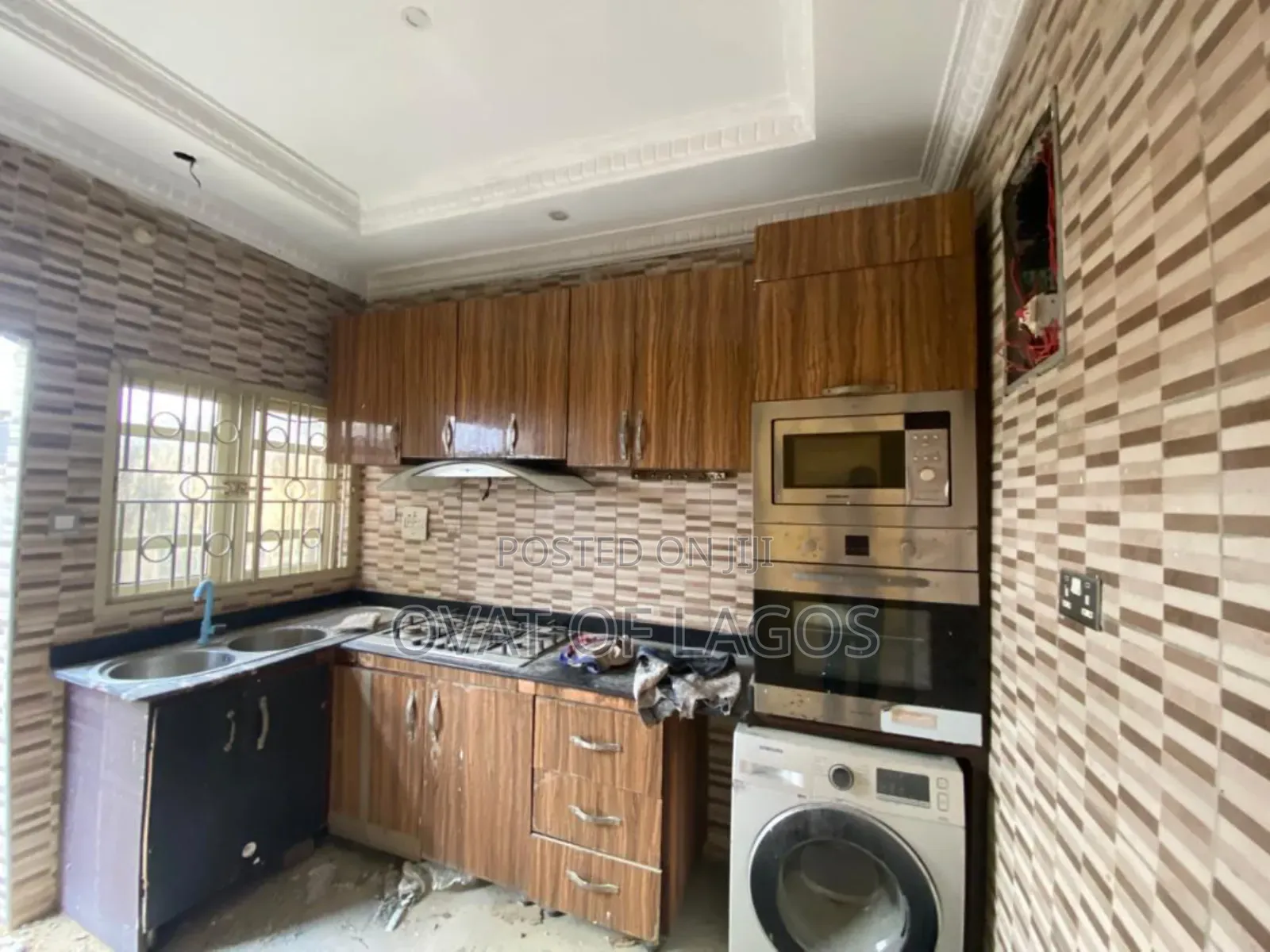 3bdrm Duplex in Ikota Villa Estate, Lekki for rent