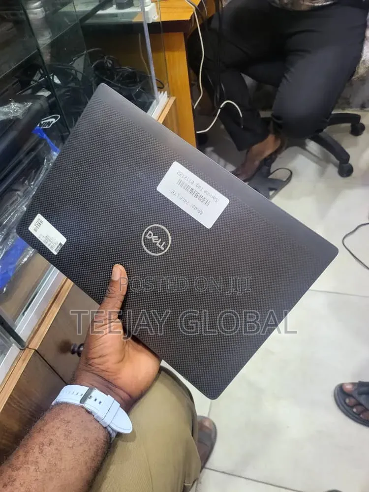 Laptop Dell Latitude 7400 8GB Intel Core i5 SSD 256GB