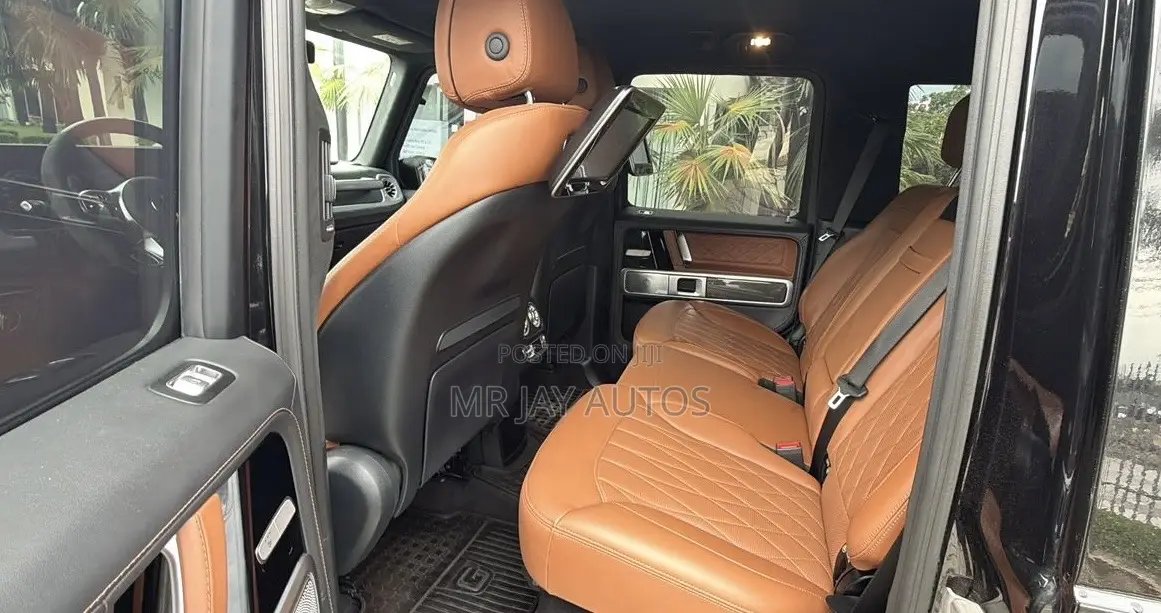 Mercedes-Benz G-Class 2024 Black