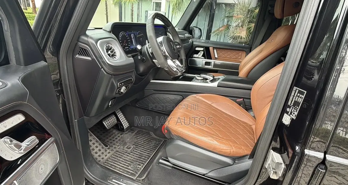 Mercedes-Benz G-Class 2024 Black