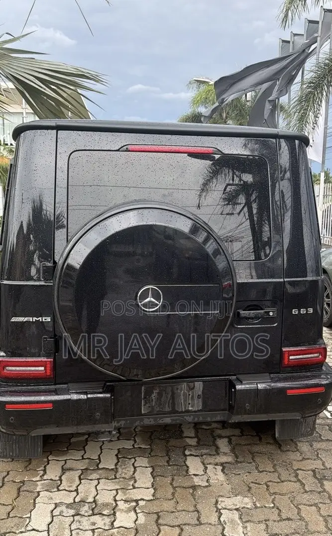 Mercedes-Benz G-Class 2024 Black