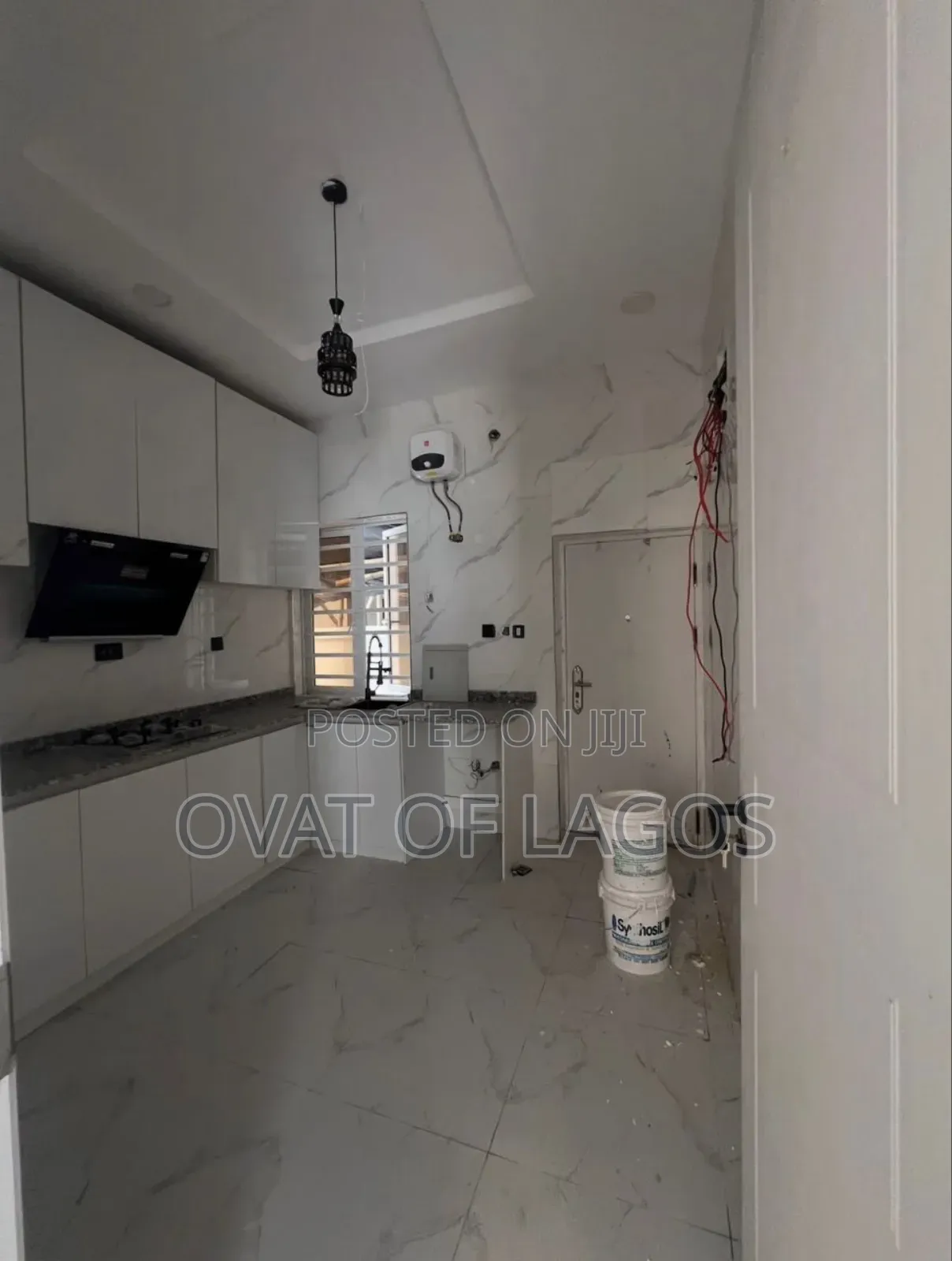 4bdrm Duplex in Ikota Villa Estate for rent