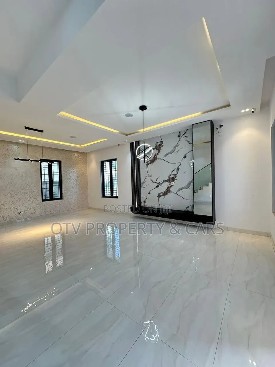 5bdrm Duplex in Lekki Phase 1 for sale
