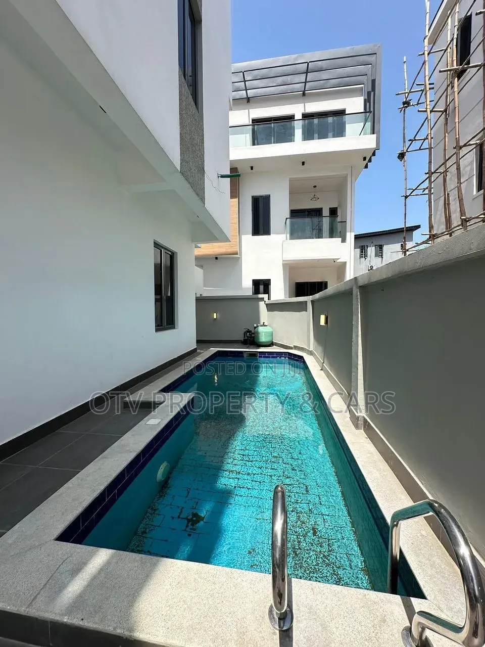 5bdrm Duplex in Lekki Phase 1 for sale
