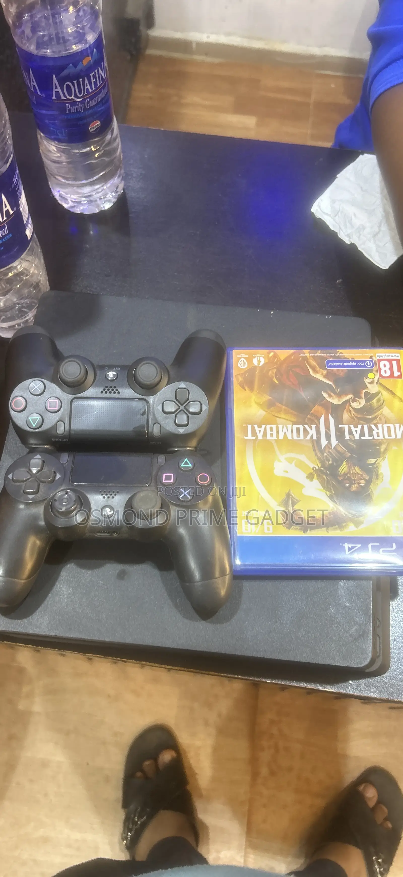 Play Station 4