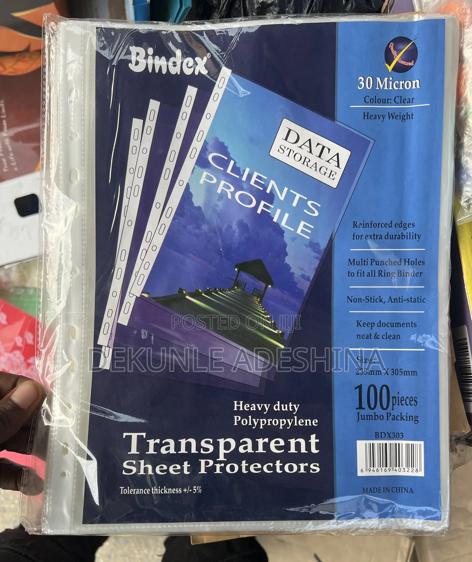 Punched Hole Transparent Sheet Protectors