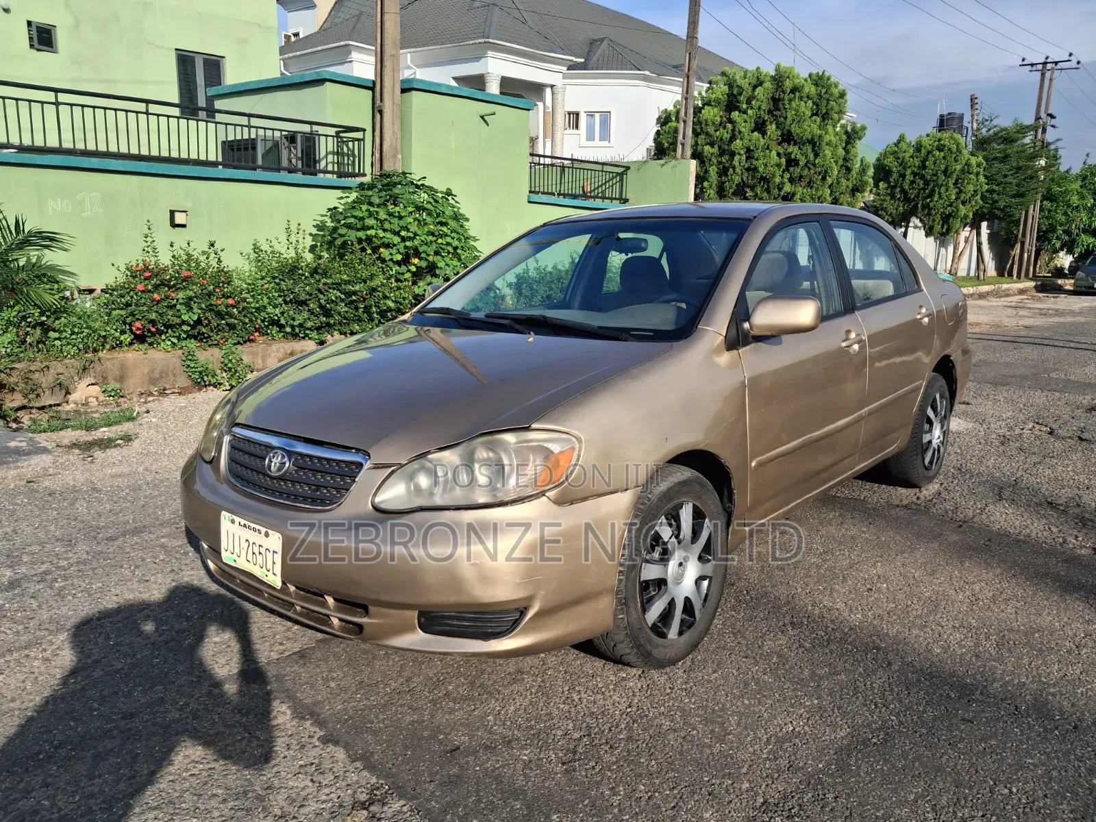 Toyota Corolla 1.4 2004 Gold
