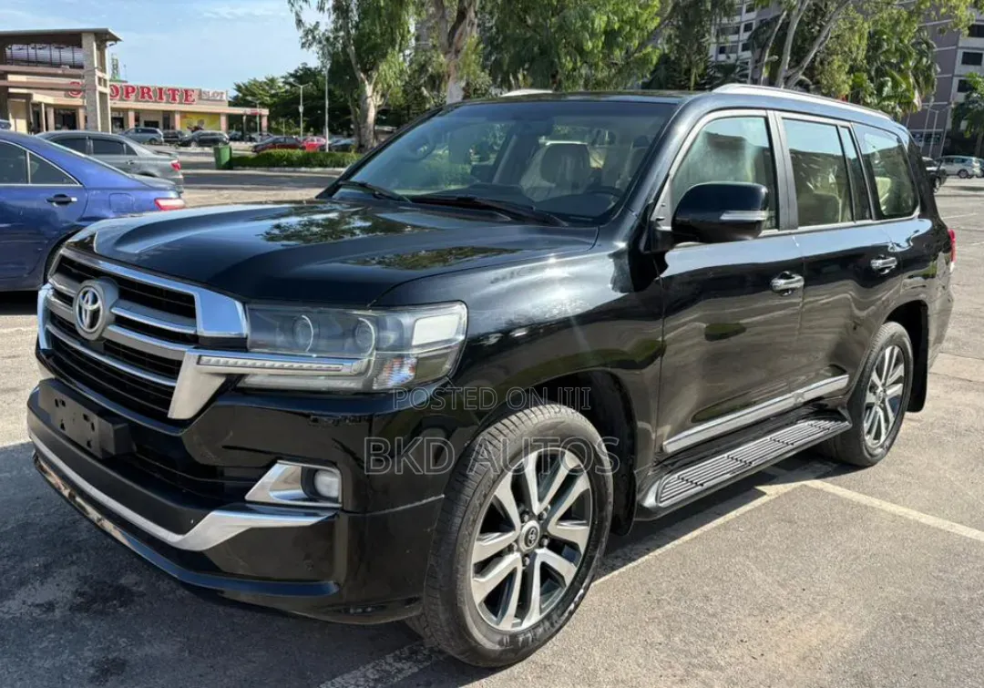 Toyota Land Cruiser 4.0 V6 GXR 2020 Black