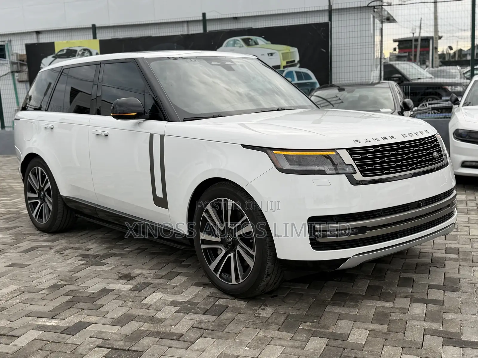 Land Rover Range Rover Vogue 2023 White