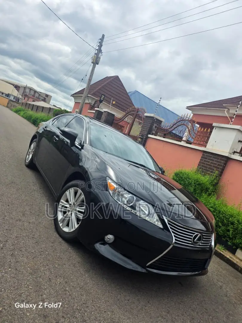 Lexus ES 2014 Black