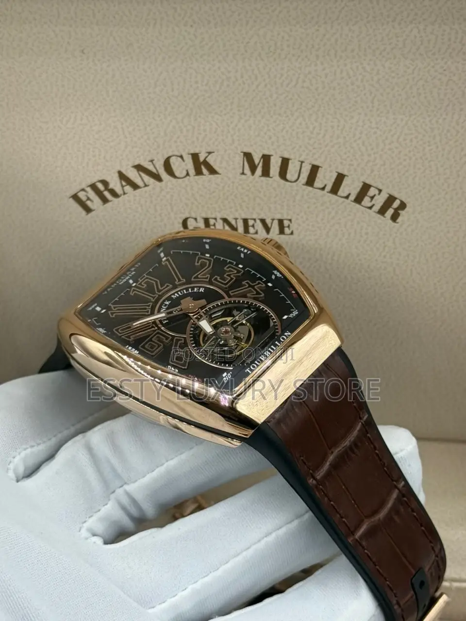 High Quality Luxury Franck Muller Leather Wristwatch