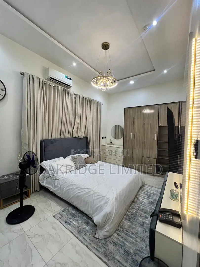 Furnished 2bdrm Apartment in Chevron for rent