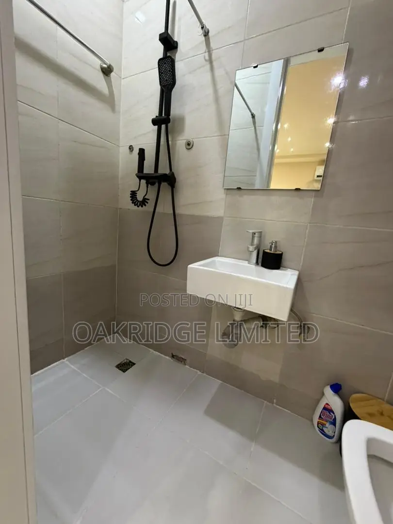Furnished 2bdrm Apartment in Chevron for rent
