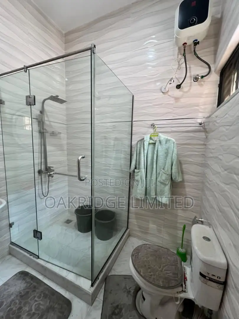 Furnished 2bdrm Apartment in Chevron for rent