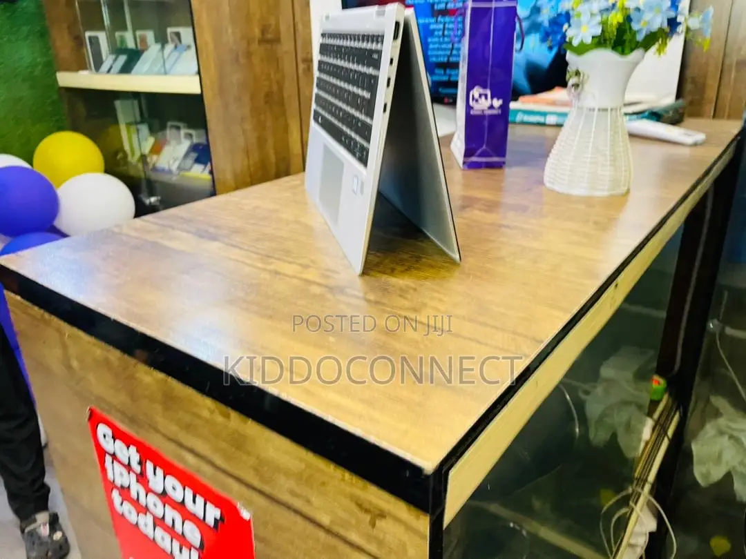 Laptop HP EliteBook X360 1030 G3 16GB Intel Core i5 HDD+SSD 256GB