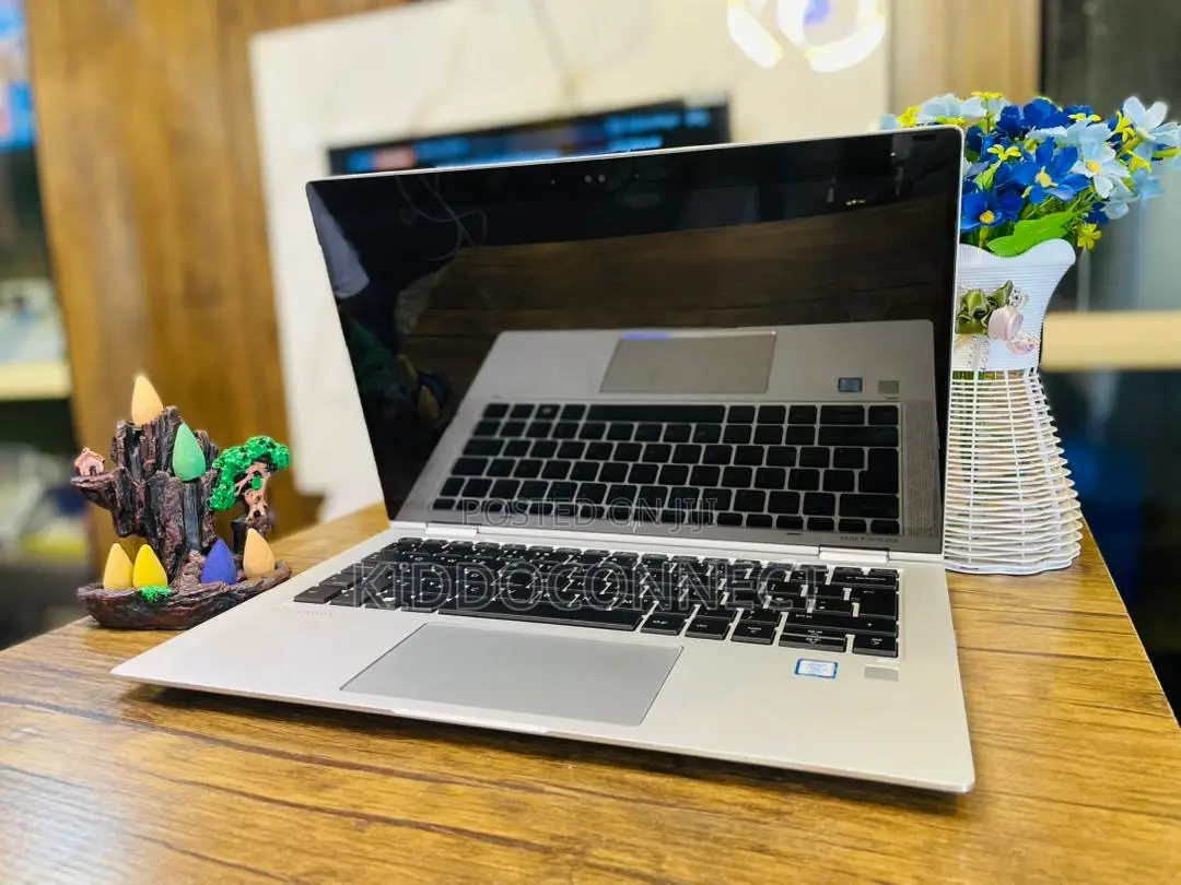 Laptop HP EliteBook X360 1030 G3 16GB Intel Core i5 HDD+SSD 256GB