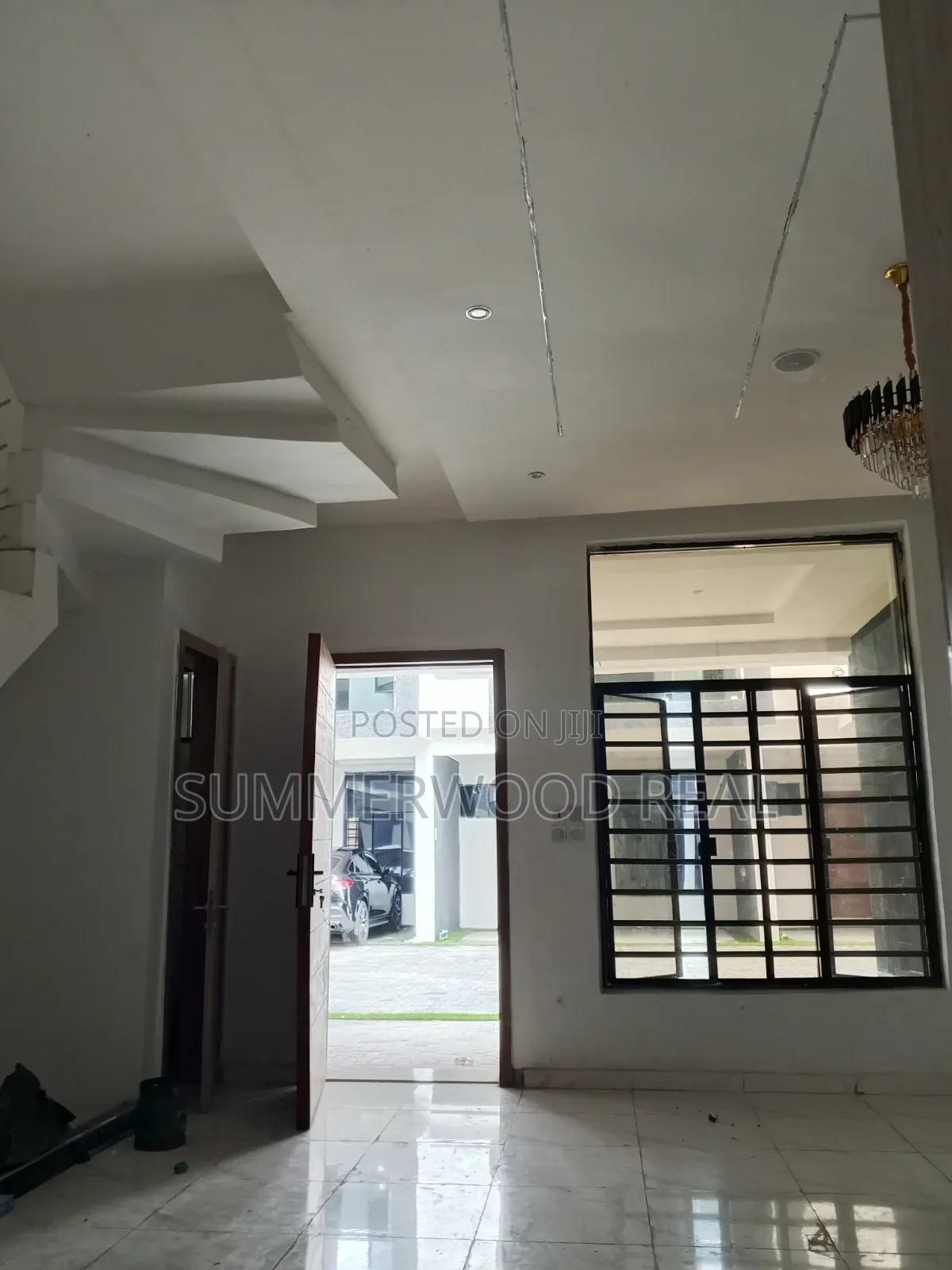 4bdrm Duplex in Lekki Phase 2 for rent