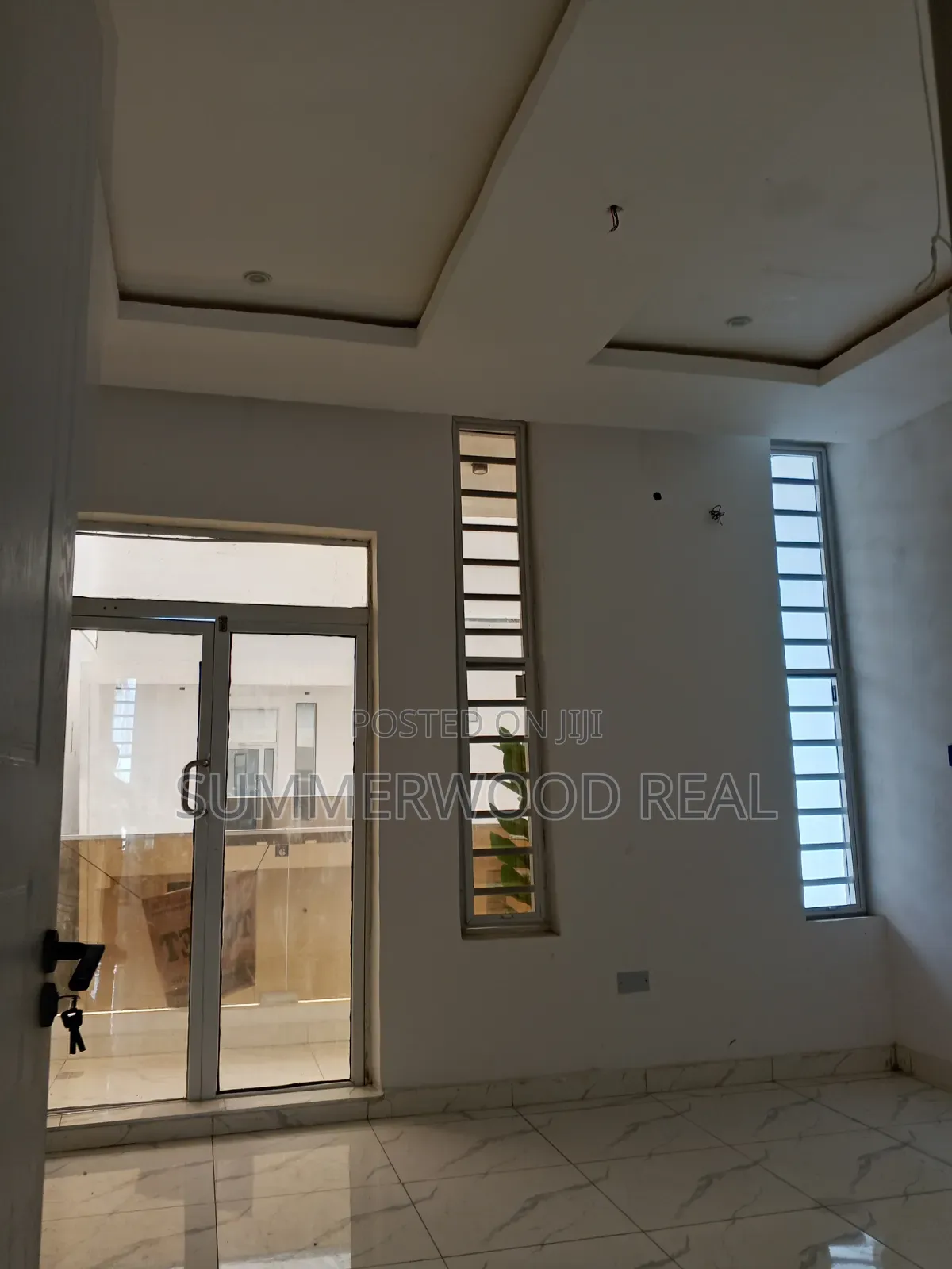 4bdrm Duplex in Lekki Phase 2 for rent