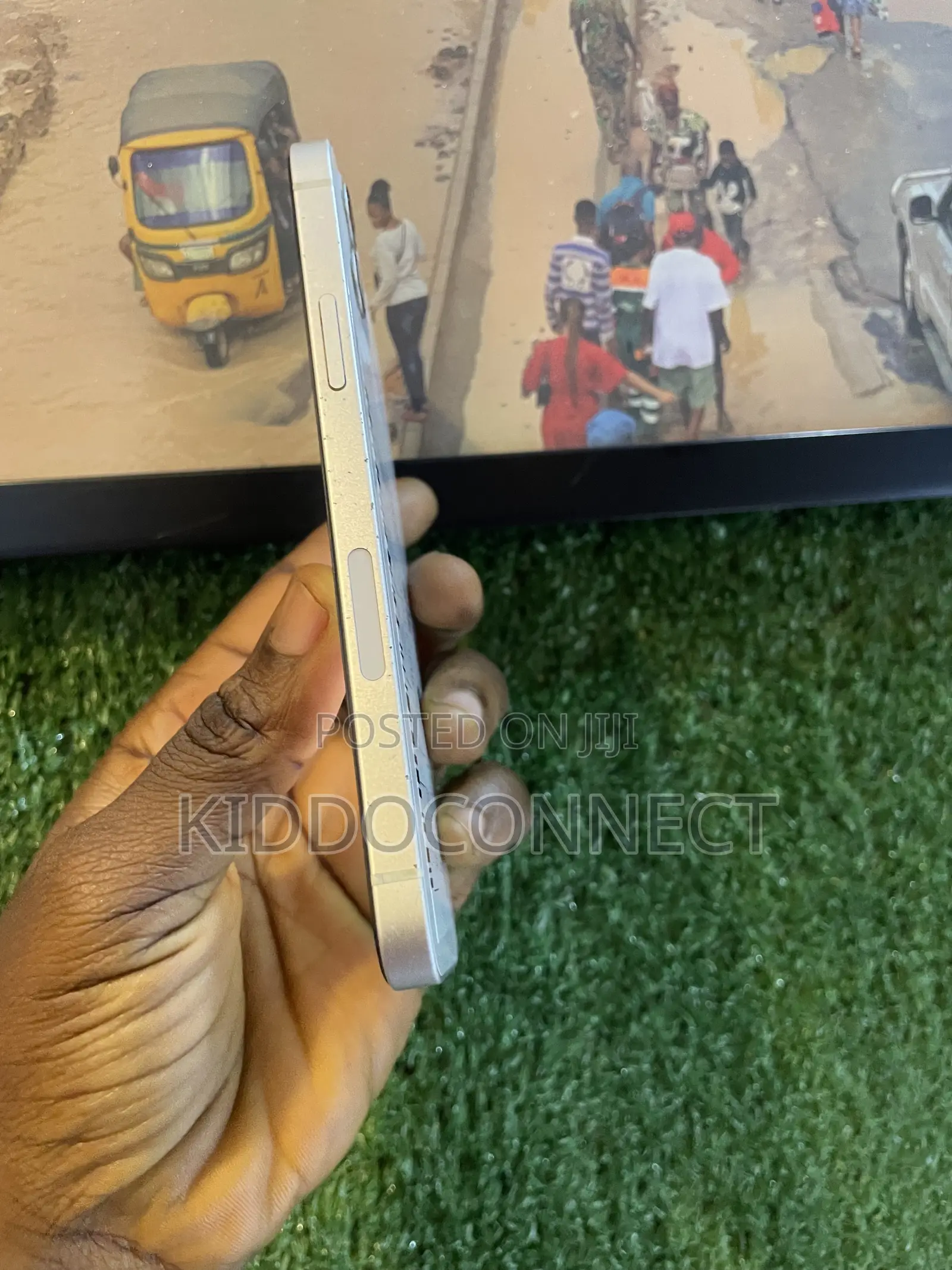 Apple iPhone 12 128 GB White