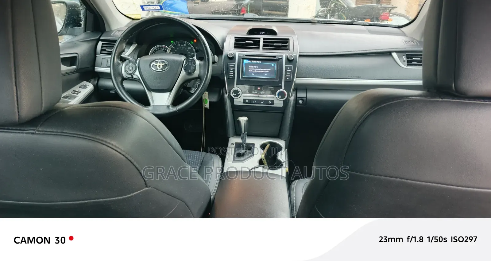 Toyota Camry SE 4dr Sedan (2.5L 4cyl 6A) 2014 Silver