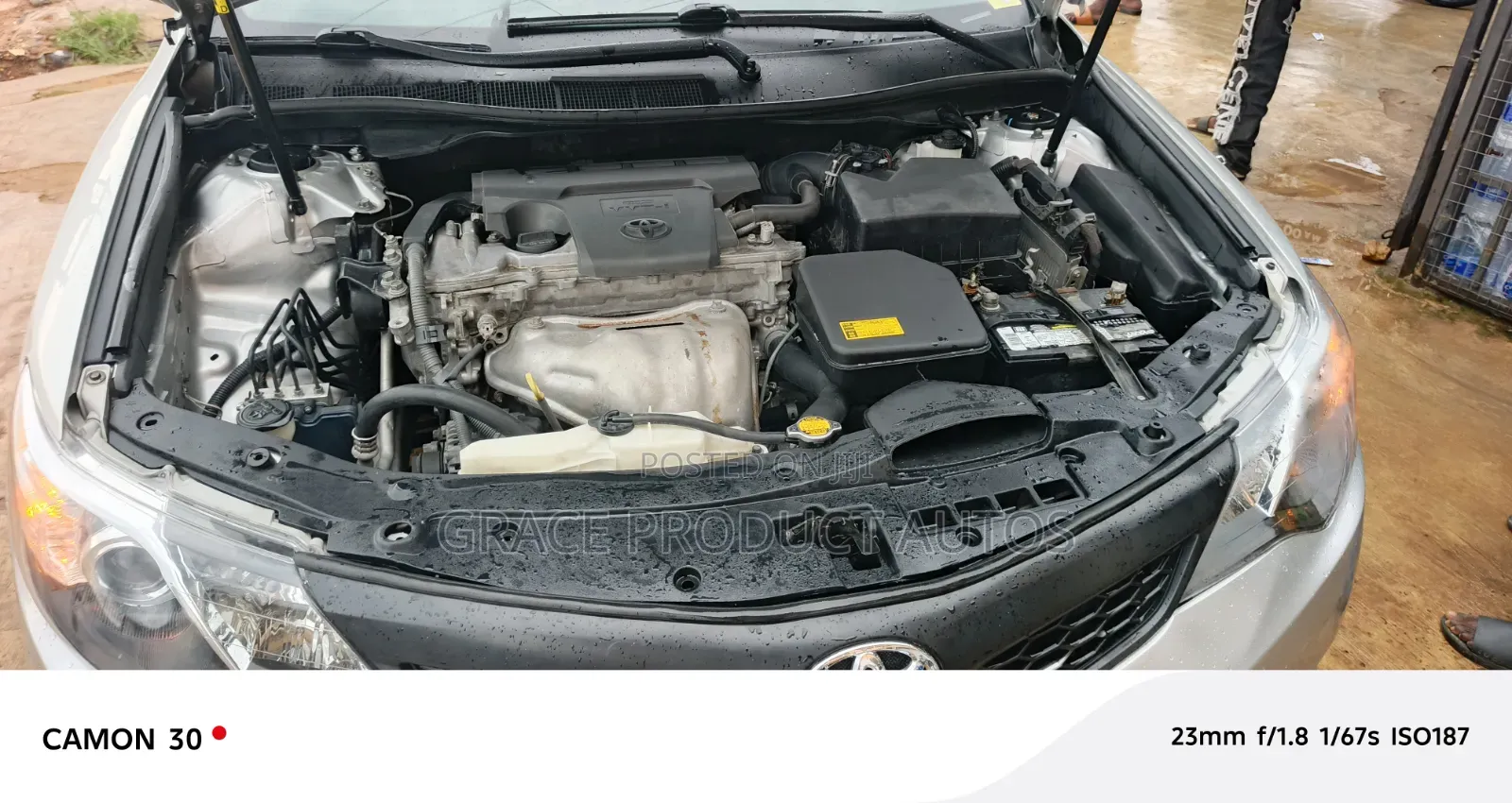Toyota Camry SE 4dr Sedan (2.5L 4cyl 6A) 2014 Silver